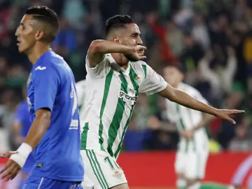 Boudebouz celebra el segundo gol ante el Getafe Boudebouz celebra el segundo gol ante el Getafe