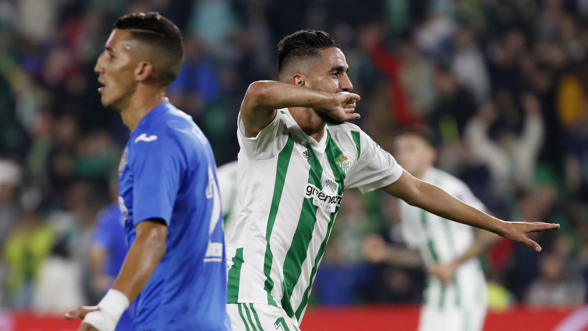 Boudebouz celebra el segundo gol ante el Getafe Boudebouz celebra el segundo gol ante el Getafe