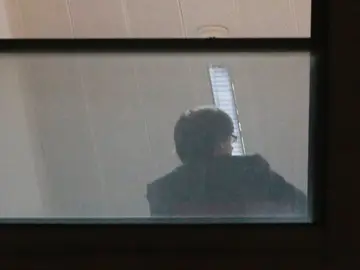 Carles Puigdemont, dentro de la sede de la Fiscalía belga Carles Puigdemont, dentro de la sede de la Fiscalía belga
