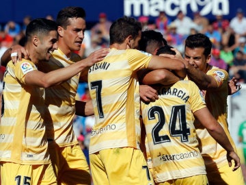 El Girona celebra un gol