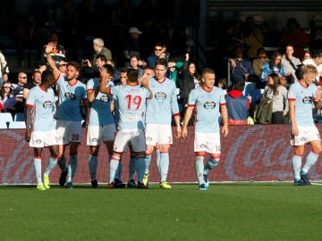 El Celta celebra un gol