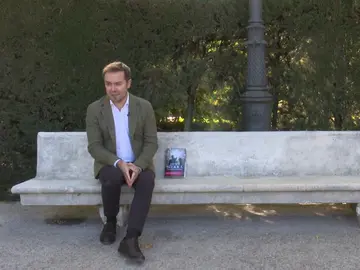 Javier Sierra, sobre 'El fuego invisible': "Es una novela que va a iluminar la imaginación del lector" Javier Sierra, sobre 'El fuego invisible': "Es una novela que va a iluminar la imaginación del lector"