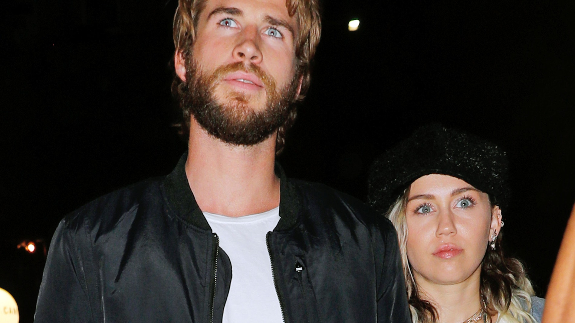 Liam Hemsworth y Miley Cyrus