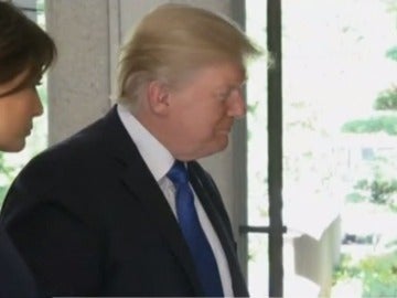 Donald Trump con el emperador Akihito.