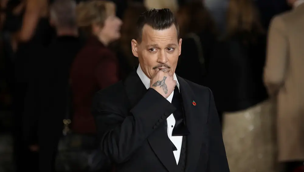 Johnny Depp at the 'Murder on the Orient Express' premiere