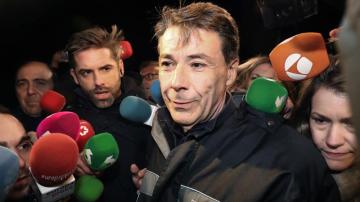 Ignacio González sale de la cárcel tras pagar 400.000 euros de fianza