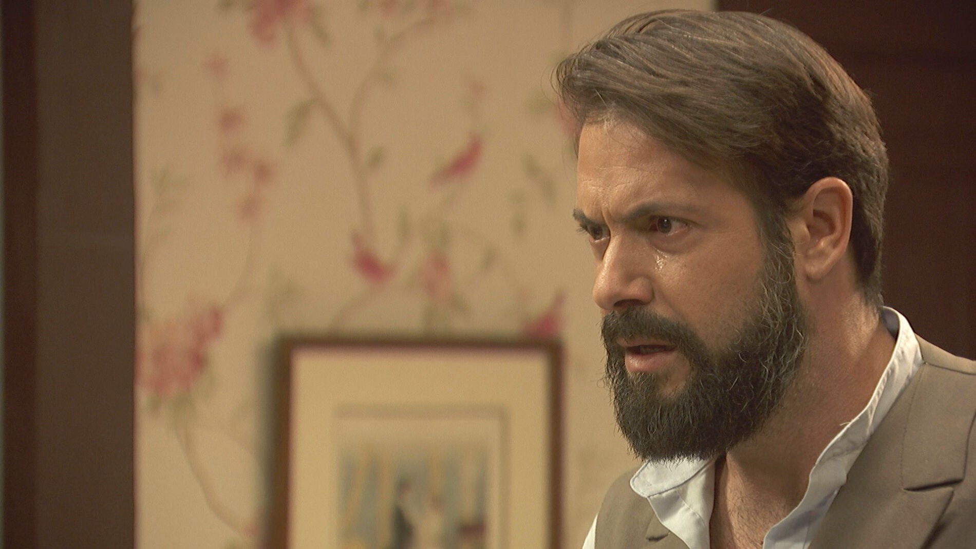 Severo recibe una inesperada visita en su casa