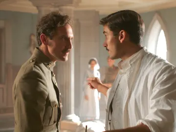 Andrés se enfrenta a Fidel por llevar al frente a Julia Andrés se enfrenta a Fidel por llevar al frente a Julia