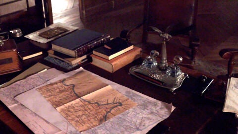 Los secretos que guarda el despacho del teniente coronel Vicente