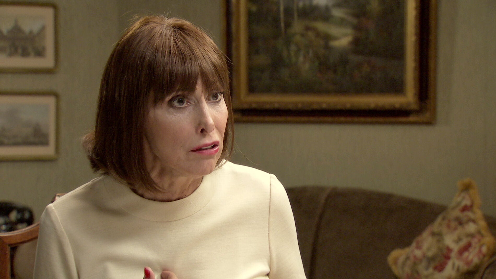 Quintero propone a Teresa montarse su propio consultorio 