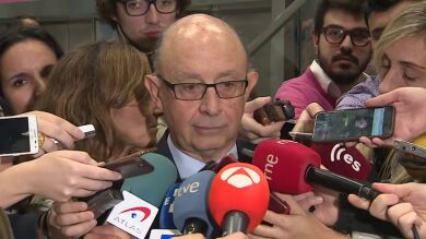Montoro afirma que los usuarios de plataformas online como Wallapop o eBay tendrán que pagar impuestos