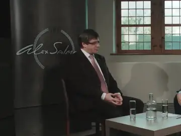 Carles Puigdemont durante la entrevista Carles Puigdemont durante la entrevista