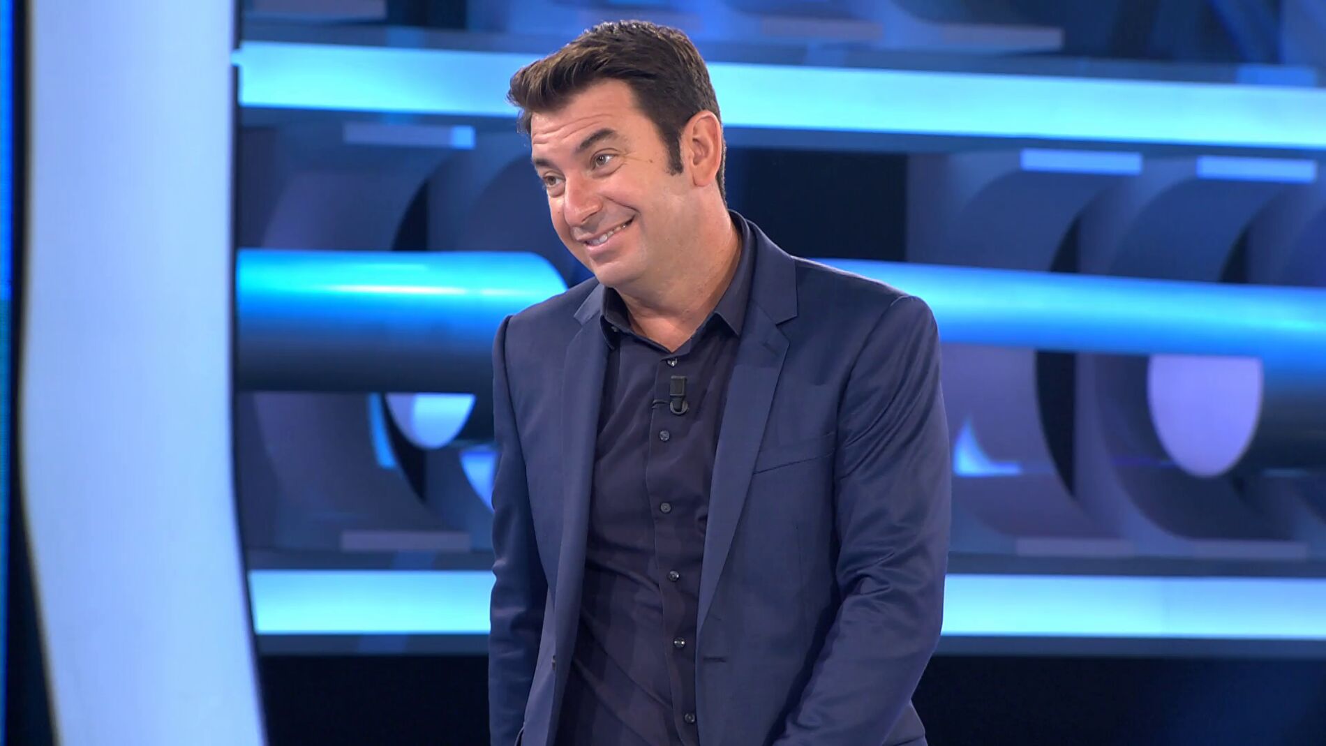 La cola de chistes m&aacute;s impresionantes de Arturo Valles