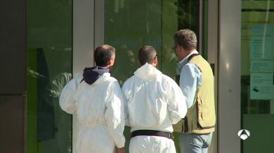 Finaliza el atraco con rehenes en el barrio madrileño de Usera tras la entrega del atacante