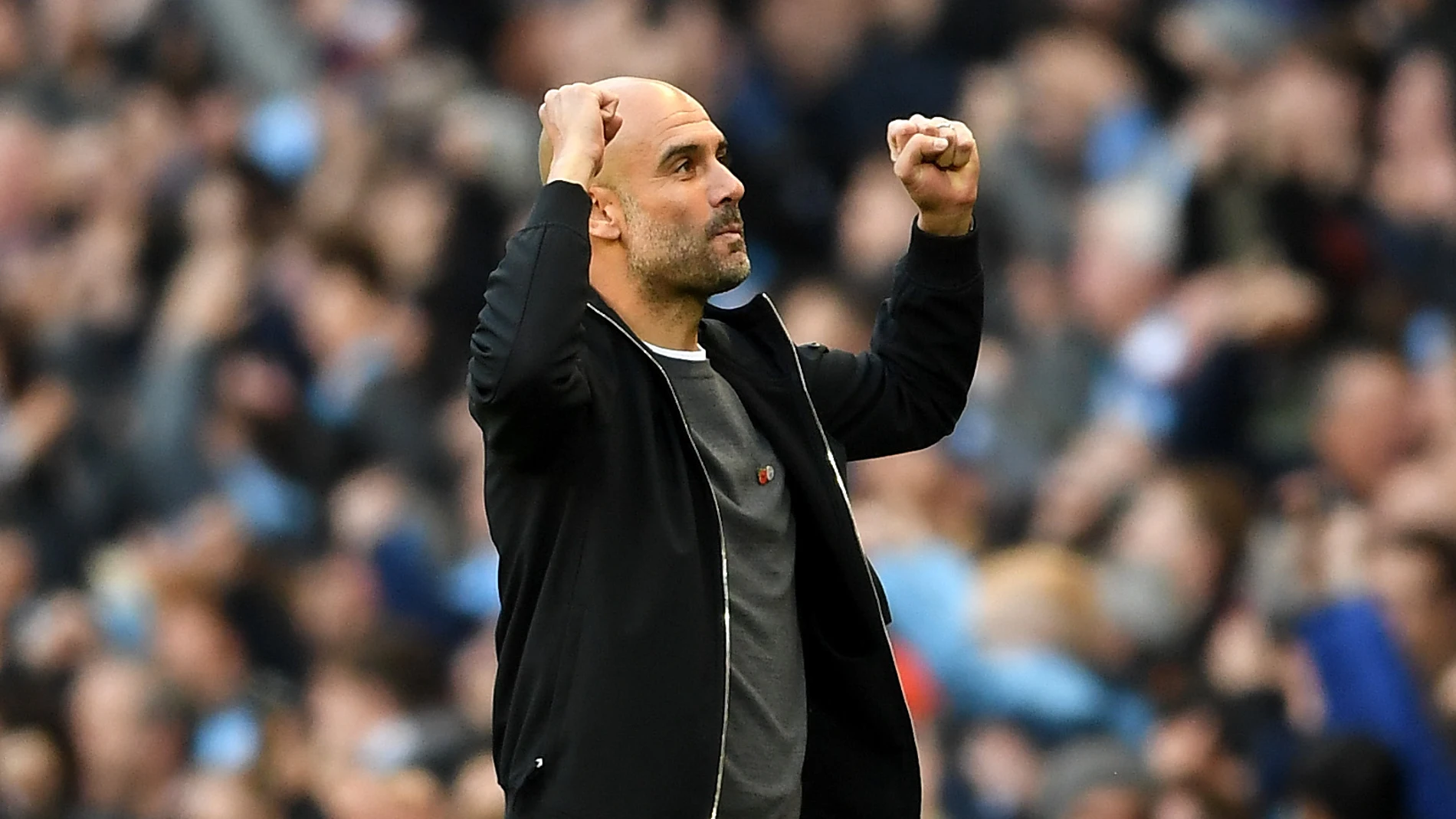 Pep Guardiola celebra un gol del Manchester City Pep Guardiola celebra un gol del Manchester City
