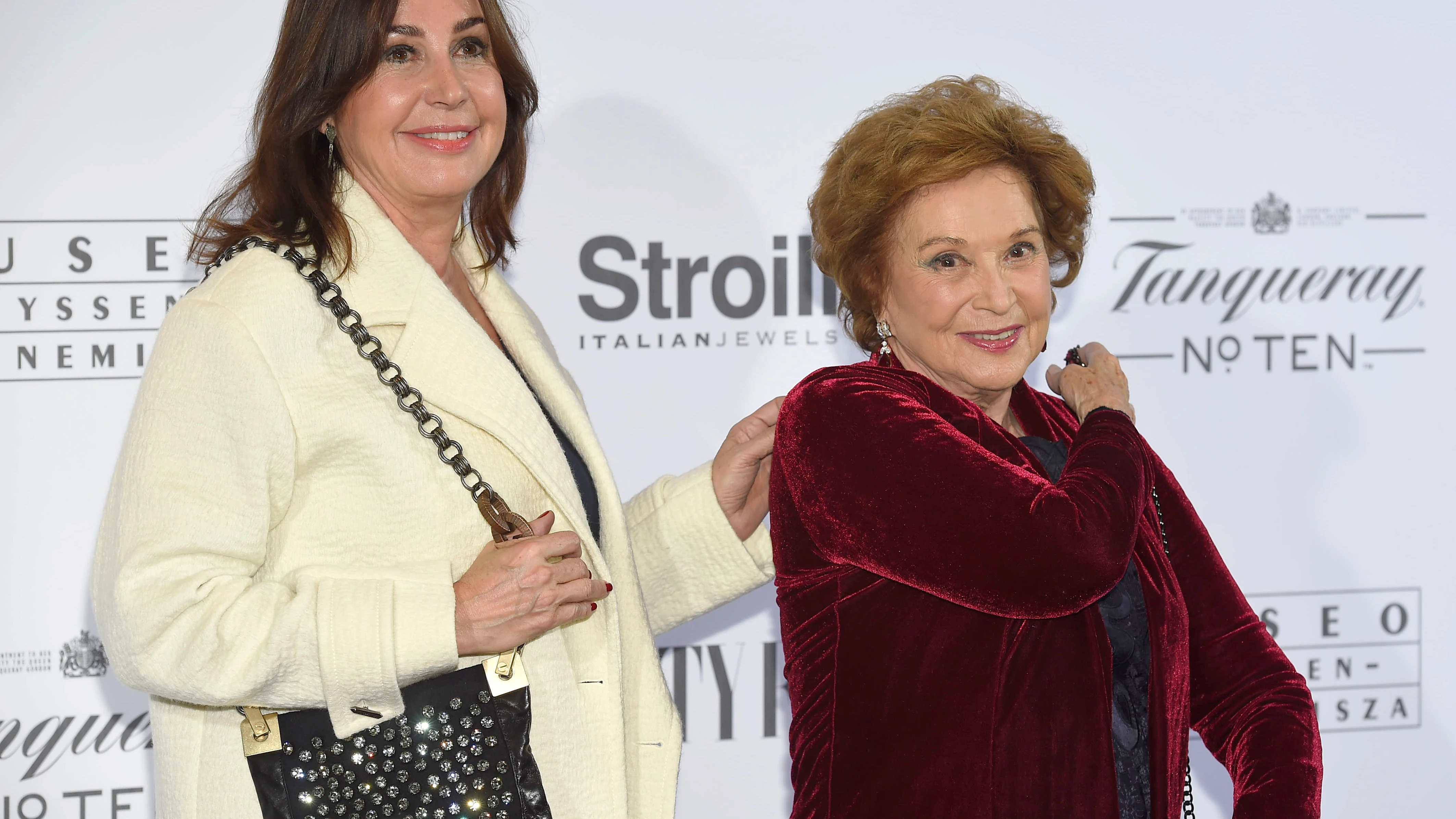  Carmen Mart&iacute;nez-Bordi&uacute; y su madre Carmen Franco