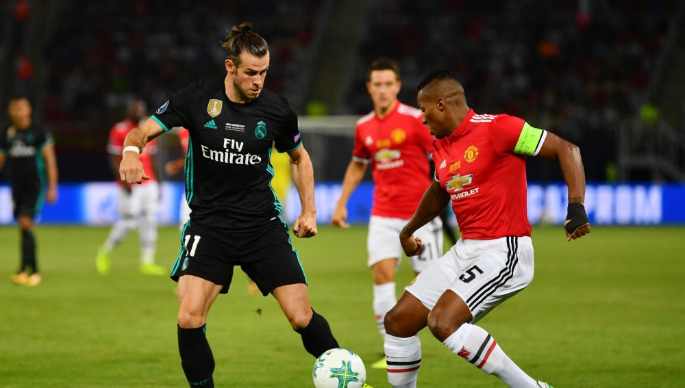 Gareth Bale, en acción ante el United en la Supercopa de Europa