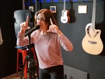 Los divertidos ensayos de Pepa Aniorte para transformarse en 'Tu cara me suena' Los divertidos ensayos de Pepa Aniorte para transformarse en 'Tu cara me suena'