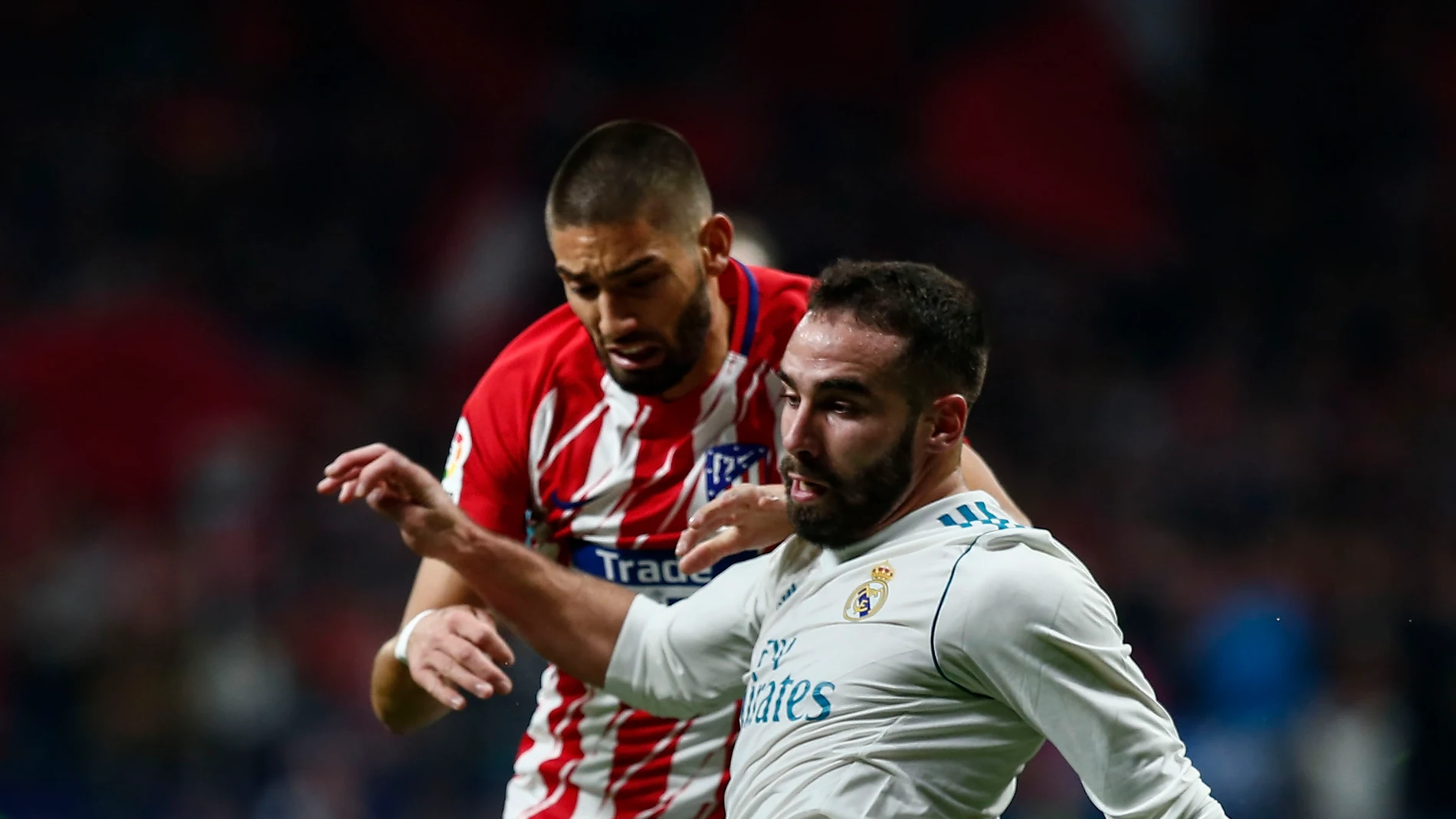 Dani Carvajal, en acción ante Carrasco Dani Carvajal, en acción ante Carrasco