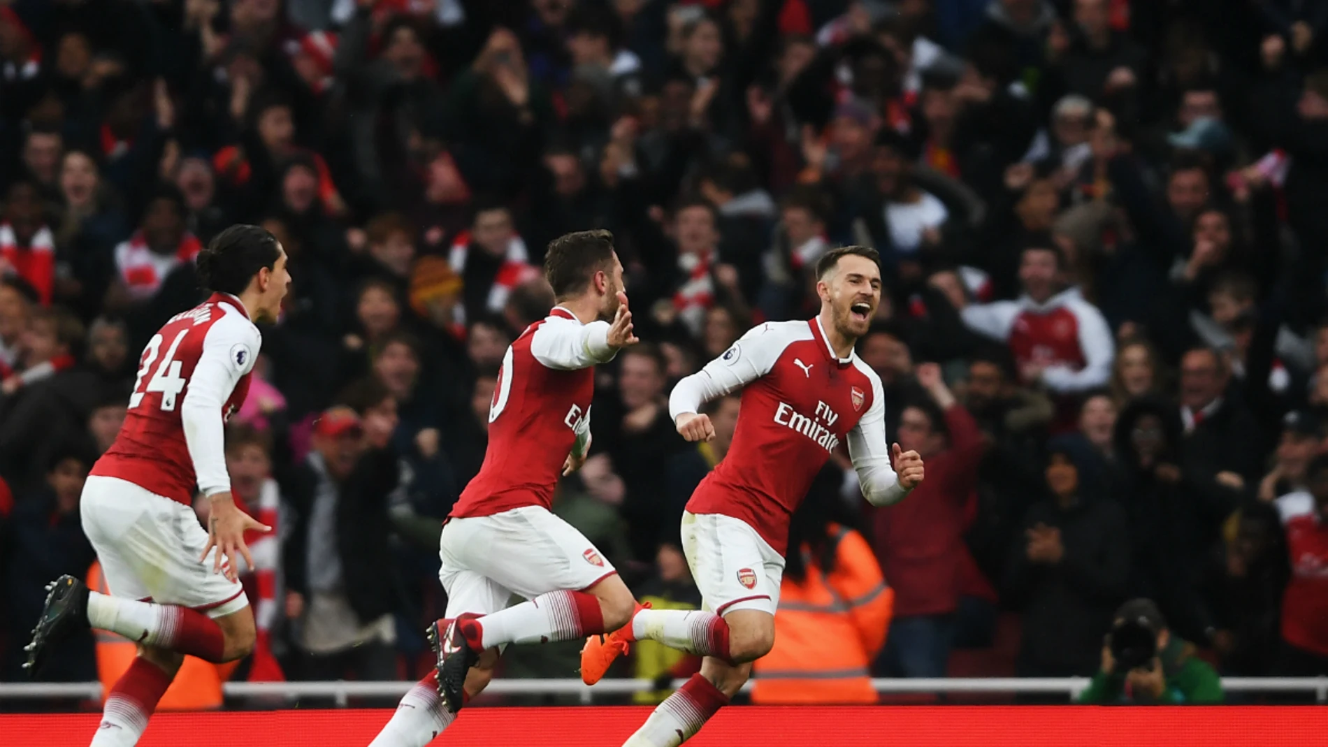 El Arsenal celebra un gol El Arsenal celebra un gol