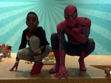 spiderman spiderman