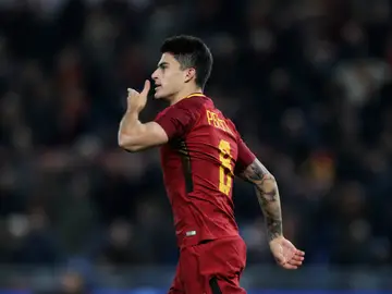 Perotti celebra un gol Perotti celebra un gol