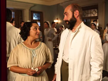 Pepa Rus es Gloria Montellano Pepa Rus es Gloria Montellano