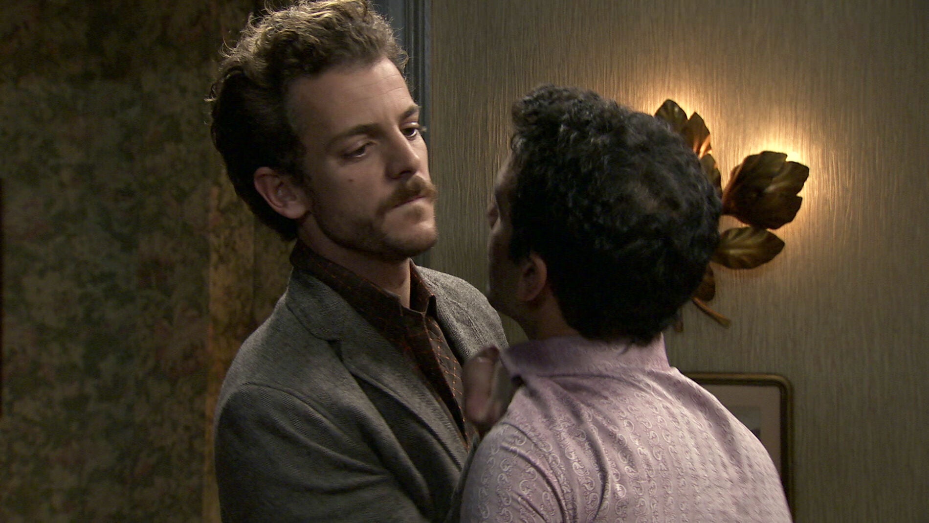 Javier amenaza a Ignacio: "No te vuelvas a acercar a Susana"