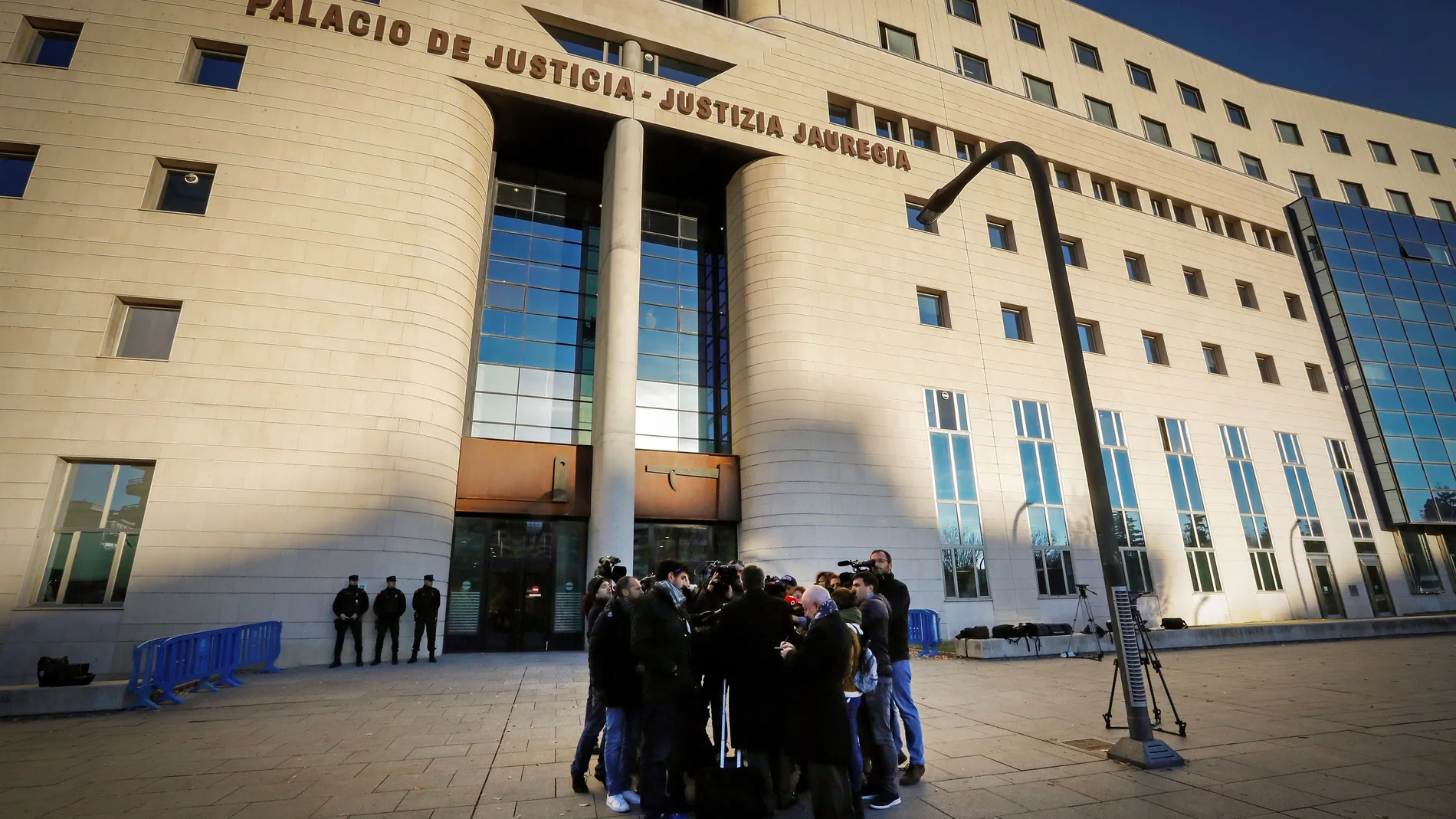 El Palacio de Justicia de Navarra El Palacio de Justicia de Navarra