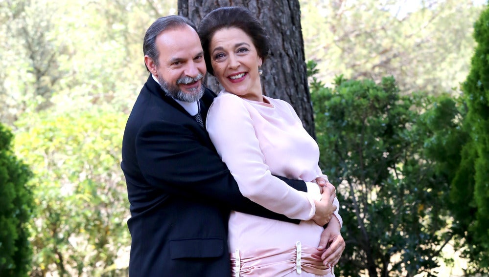 Las bodas fallidas entre Francisca y Raimundo que jamás llegaron a unirles para siempre