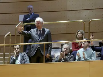 Antonio Ledezma durante la ovación Antonio Ledezma durante la ovación
