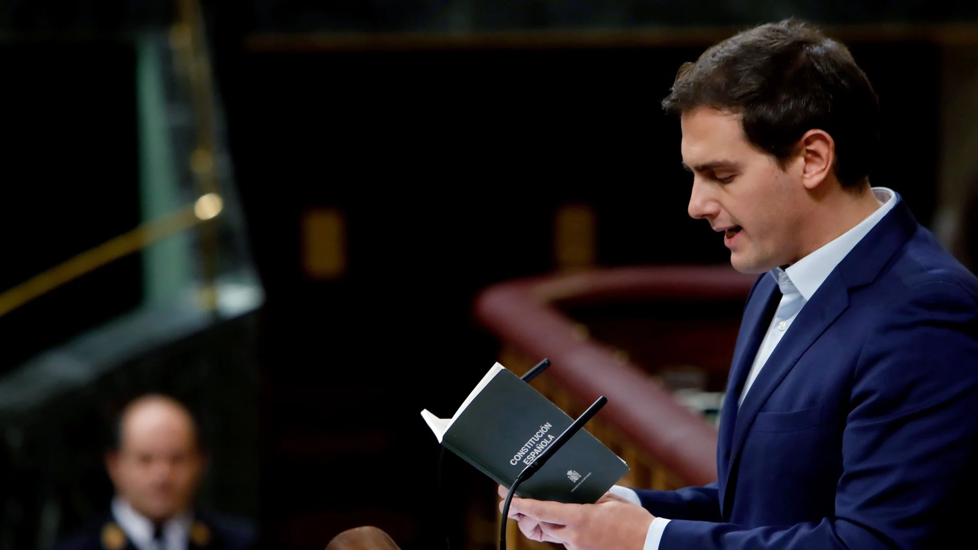El presidente de Ciudadanos, Albert Rivera, durante su intervención en el pleno del Congreso de los Diputados El presidente de Ciudadanos, Albert Rivera, durante su intervención en el pleno del Congreso de los Diputados