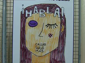 Mamá, habla, callar duele más Mamá, habla, callar duele más