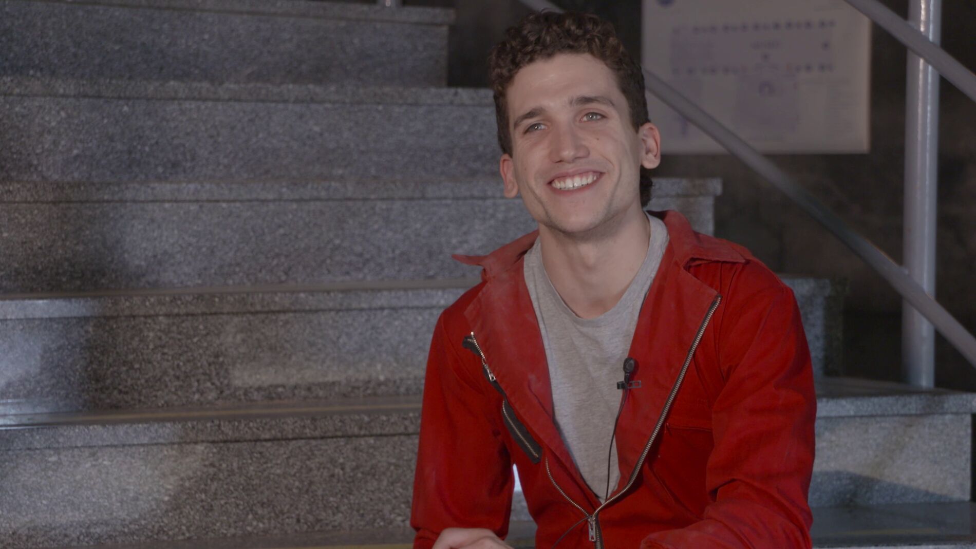 Jaime Lorente habla sobre cómo se siente Denver ante la muerte de Moscú.