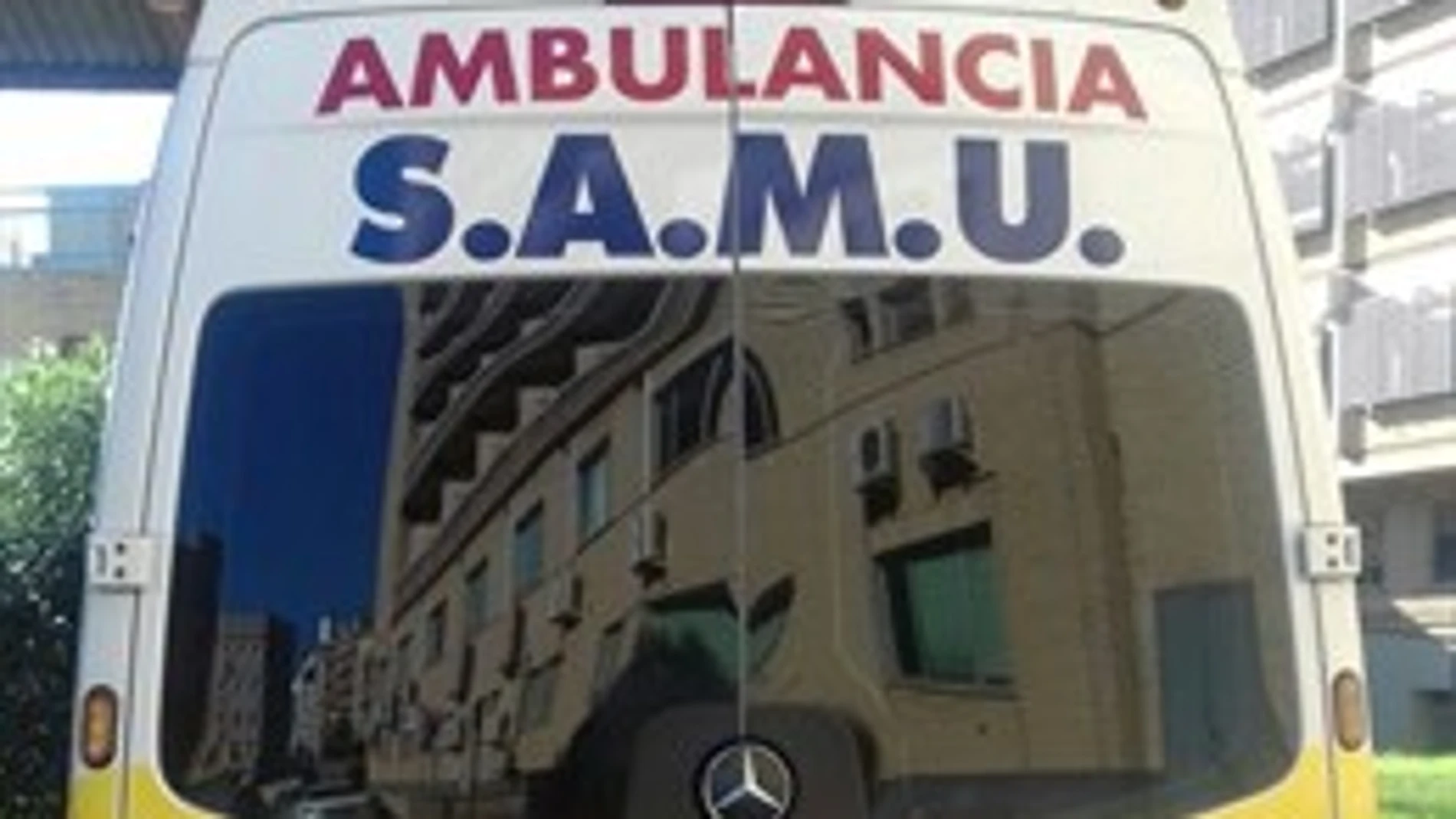 Ambulancia del S.A.M.U Ambulancia del S.A.M.U