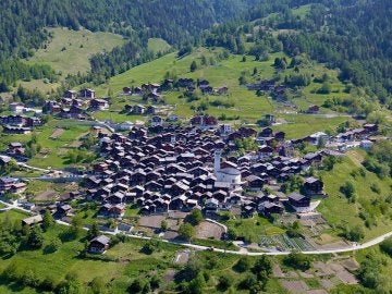 Albinen, un pueblo de los Alpes.