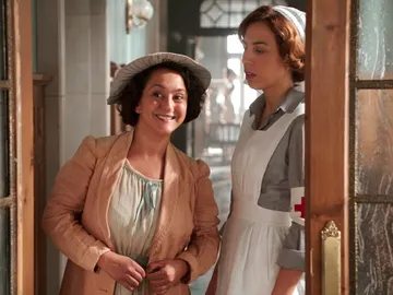 Gloria se presenta en el hospital para sorpresa de Verónica Gloria se presenta en el hospital para sorpresa de Verónica