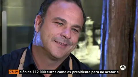 Ángel León, tras la tercera estrella Michelin de Aponiente: "No he conseguido hacer un plato con medusas que emocione a la gente" Ángel León, tras la tercera estrella Michelin de Aponiente: "No he conseguido hacer un plato con medusas que emocione a la gente"