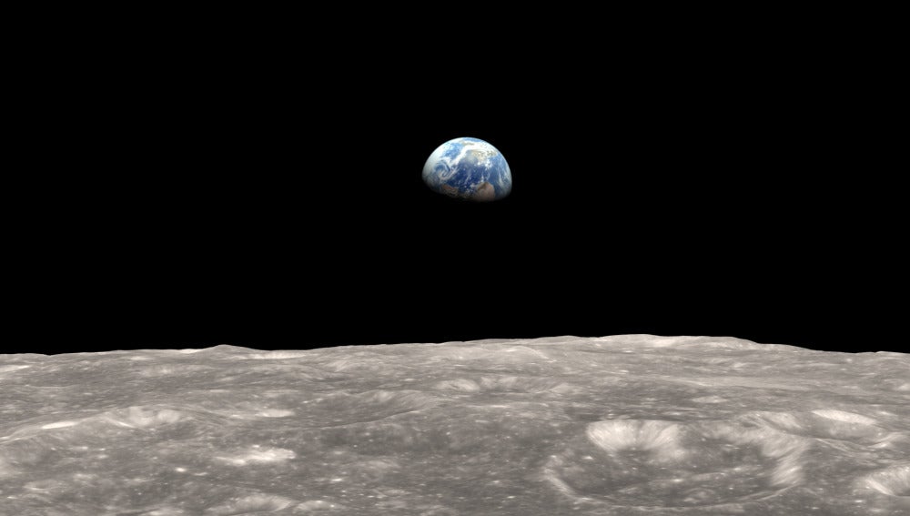 La Tierra vista desde la Luna