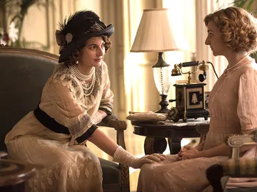 La Reina, molesta con Magdalena: “Olvídate de Larbi o tu vida será un infierno” La Reina, molesta con Magdalena: “Olvídate de Larbi o tu vida será un infierno”