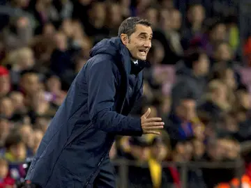 Valverde, en la banda del Camp Nou Valverde, en la banda del Camp Nou