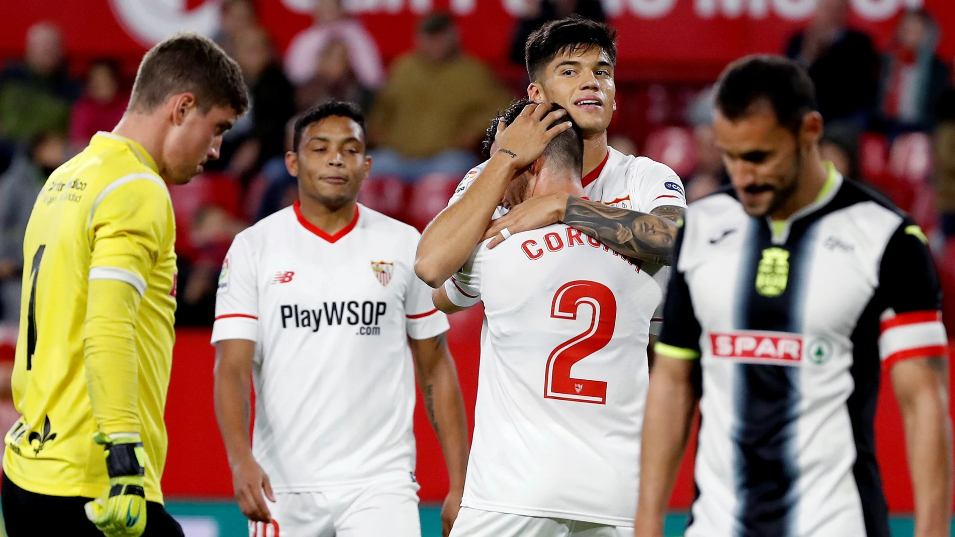 Los jugadores del Sevilla celebrando un gol ante el Cartagena Los jugadores del Sevilla celebrando un gol ante el Cartagena