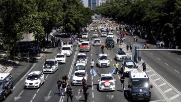 Manifestación de taxistas en Madrid contra las licencias de vehículos VTC
