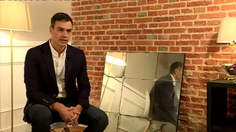 Pedro Sánchez asegura que en Portugal hay un gobierno de izquierdas porque allí anteponen las políticas sociales Pedro Sánchez asegura que en Portugal hay un gobierno de izquierdas porque allí anteponen las políticas sociales