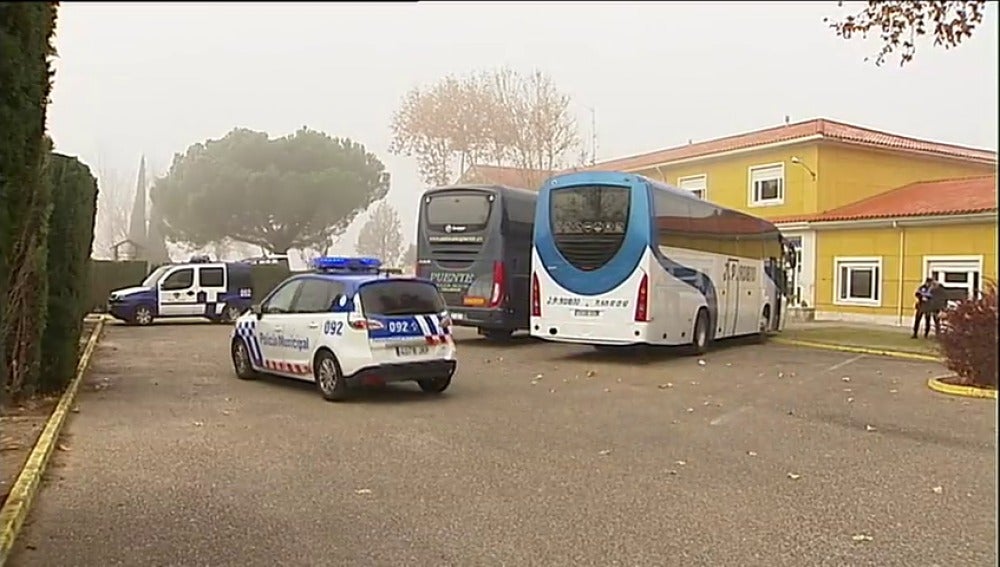 El conductor de un autobús escolar da positivo por cocaína mientras llevaba a niños al colegio