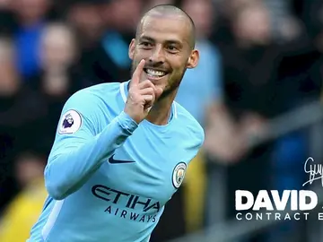 David Silva renueva su contrato con el Manchester City. David Silva renueva su contrato con el Manchester City.