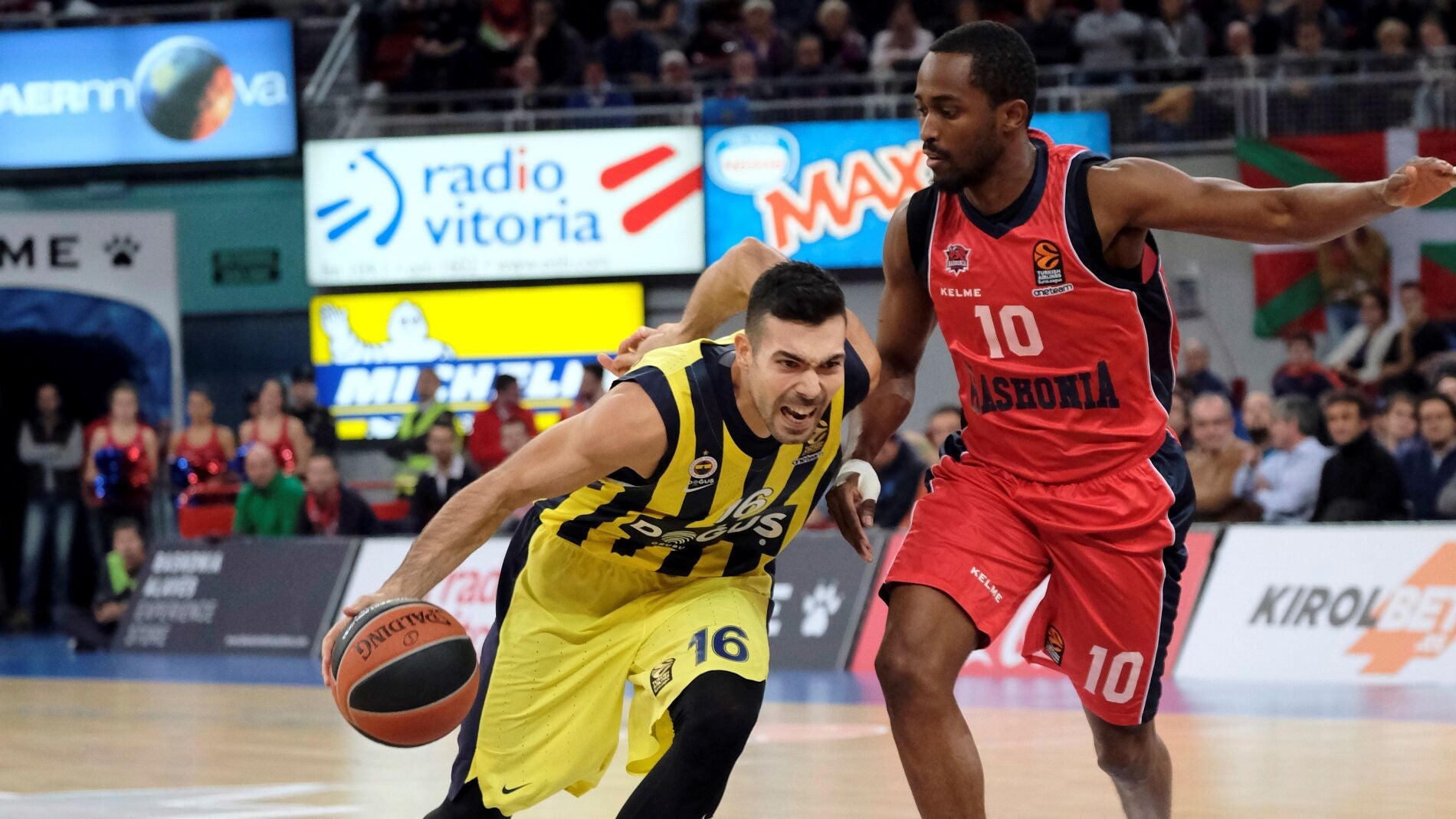 Dogus Istanbul, en acci&oacute;n ante el Baskonia