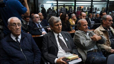 El histórico juicio por los crímenes cometidos durante la dictadura argentina termina con 48 condenas