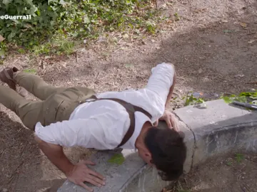 Álex García "calienta" antes de rodar el enfrentamiento de Fidel y Andrés Álex García "calienta" antes de rodar el enfrentamiento de Fidel y Andrés