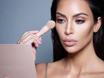 Kim Kardashian anuncia su nueva línea de maquillaje